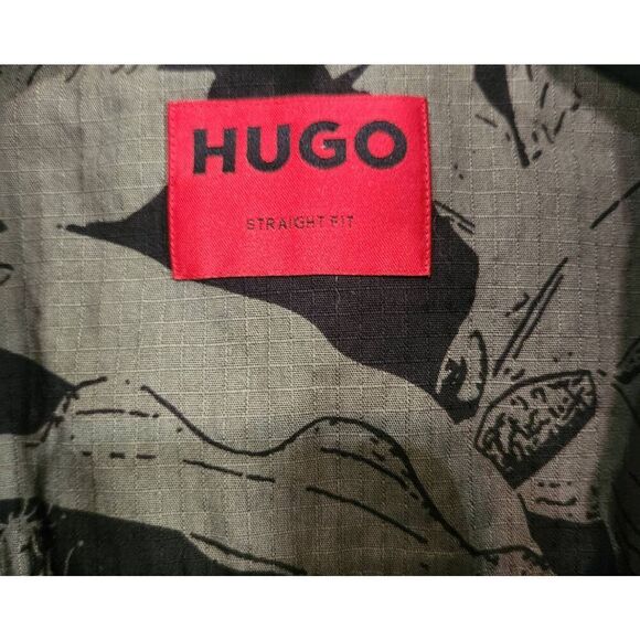 Hugo by Hugo Boss Short Sleeve Tropics Print Button Down Shirt Size Medium - Picture 5 of 8